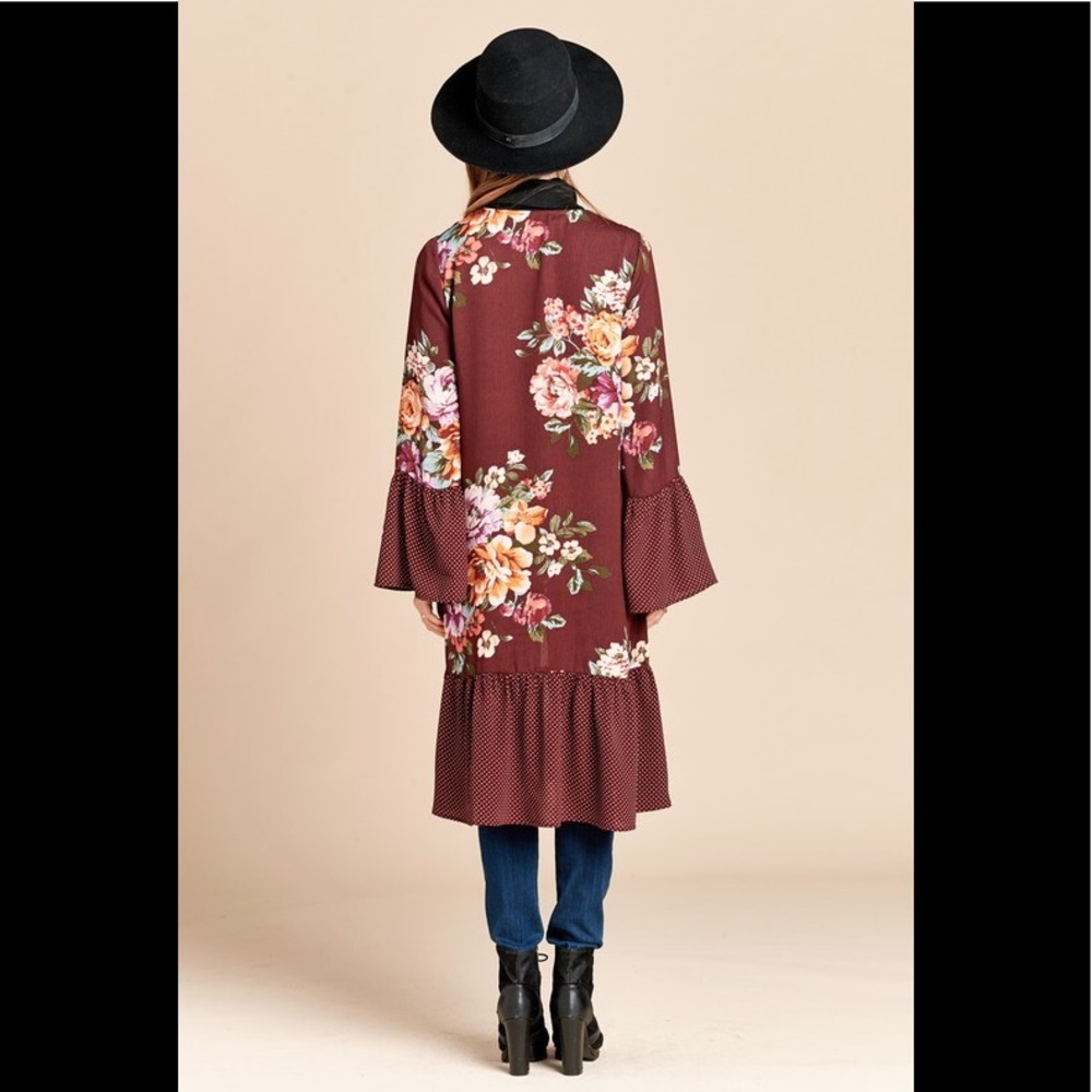 Burgundy floral print kimono - Picture 6 of 7